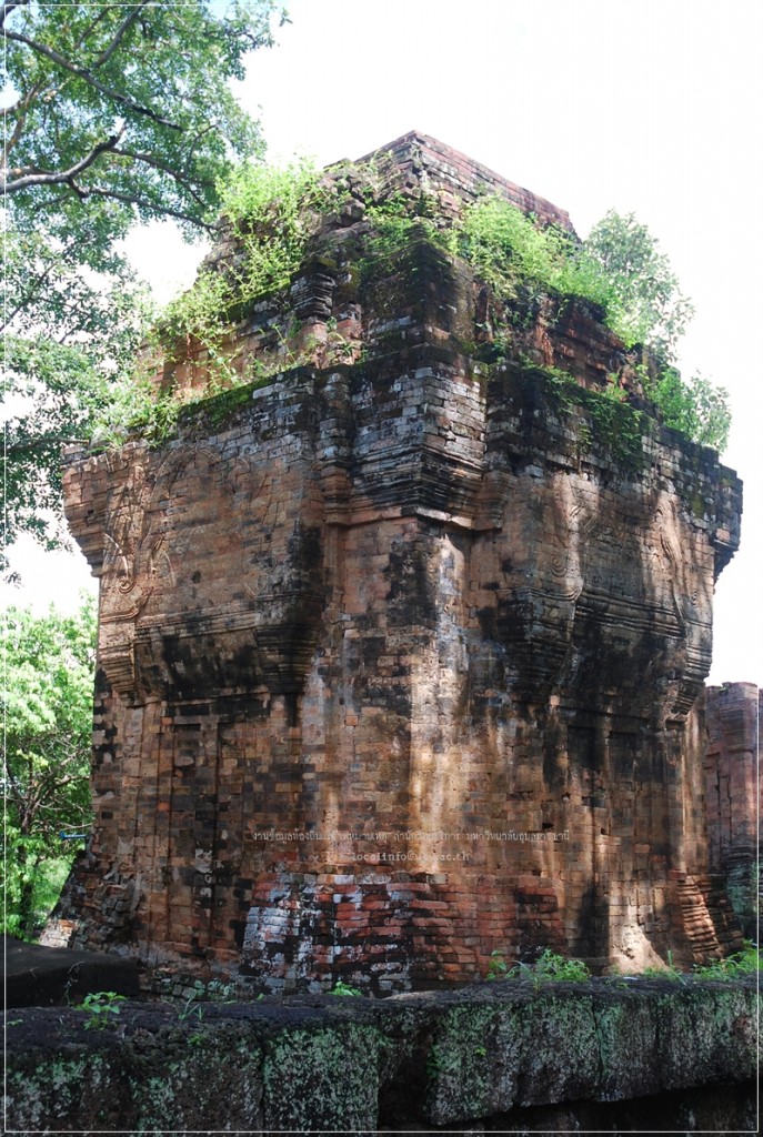 ปราสาทบ้านเบญจ์-ศิลปะลพบุรี