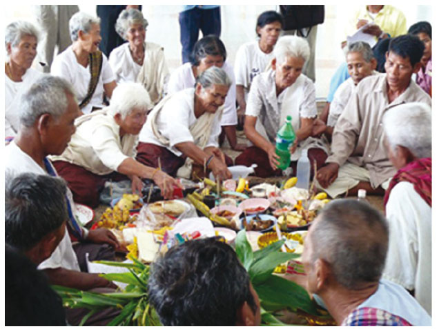 การจัดทำฐานข้อมูลวัฒนธรรมทางภาษาของกลุ่มชาติพันธุ์ในอีสานใต้เพื่อการเรียนรู้และศึกษาวิจัยวิถีชุมชน : คำสอนชาวเขมรถิ่นไทย